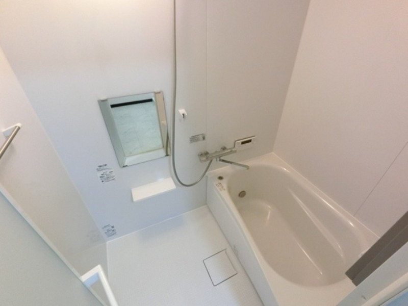 バス・シャワールーム　図面と現状に相違がある場合には現状を優先