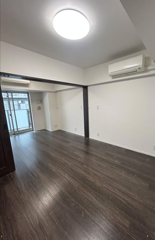 居室・リビング　LDK（約8.8帖）