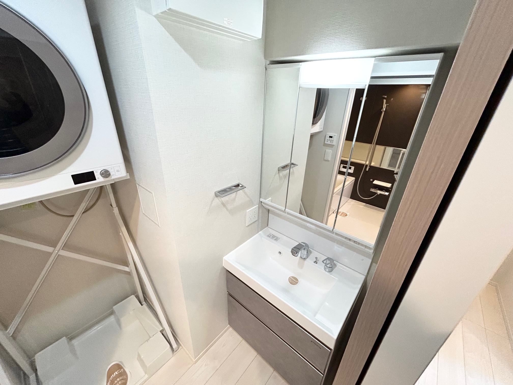 洗面設備　大阪ガスの乾太くん設置！