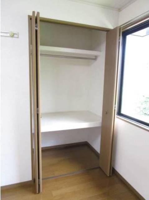 収納　クローゼット