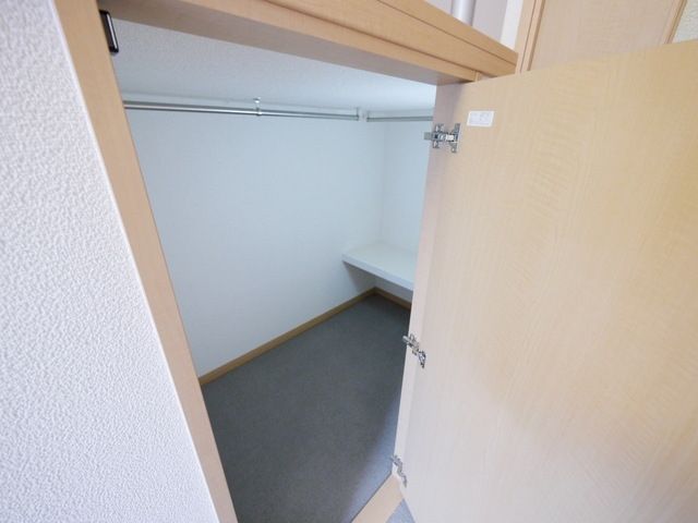 収納　★ウォークインクローゼット★