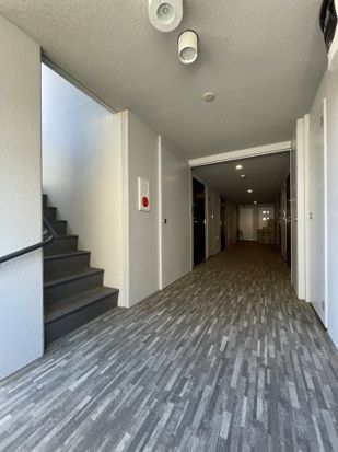 エントランス　共用部分も大変綺麗★