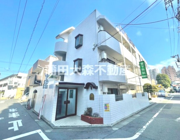 建物外観　1984年10月築　RC鉄筋コンクリート造地上4階建て総戸数