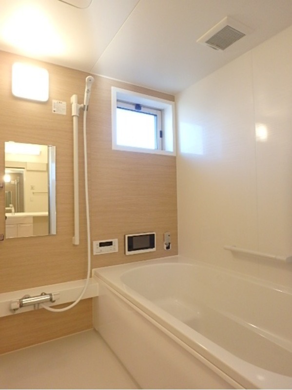 バス・シャワールーム　図面と現状に相違がある場合には現状を優先