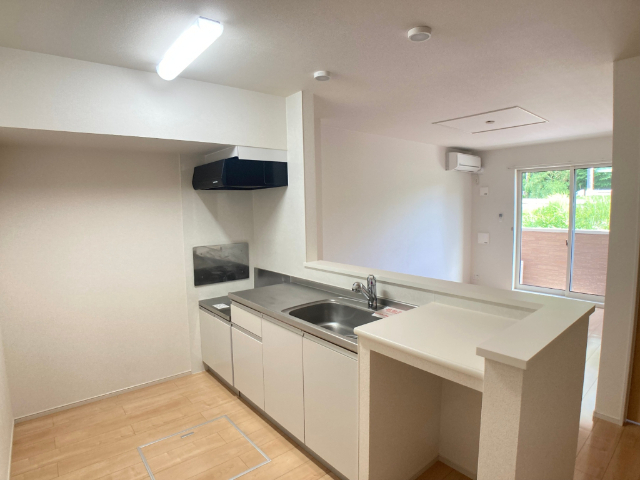 キッチン　※反転タイプの室内写真