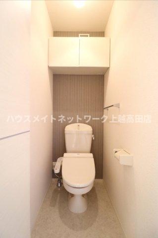 トイレ　温水洗浄暖房便座（参考同型301号室室内写真）