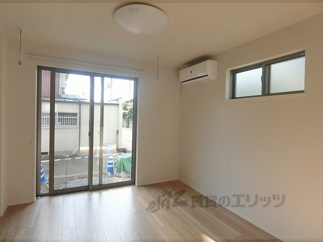 居室・リビング　リビング