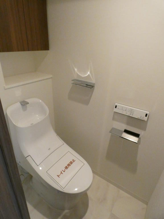 トイレ　※別部屋の参考写真です。