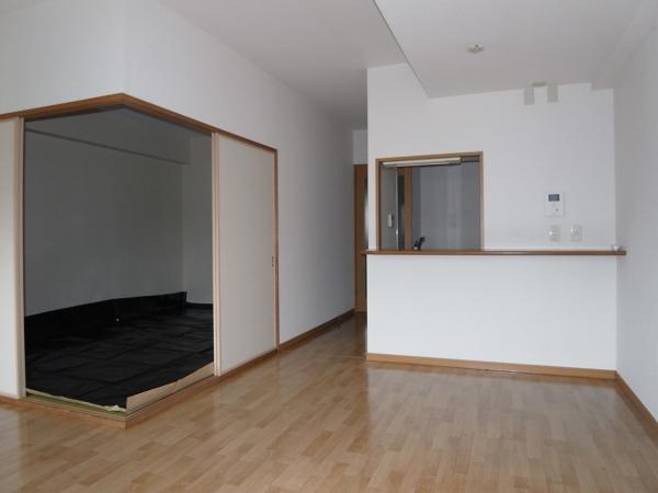 居室・リビング　内装