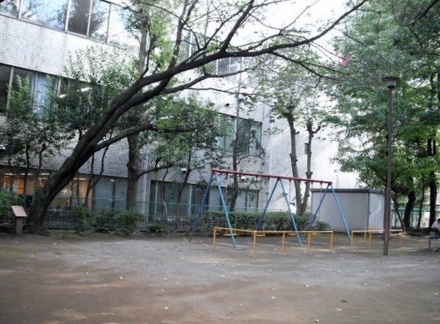 公園　巣鴨公園（公園）まで415m