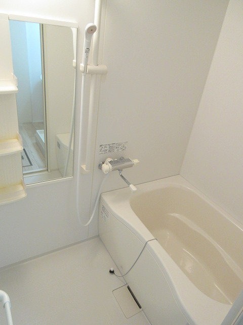 バス・シャワールーム　1日の疲れをリフレッシュ