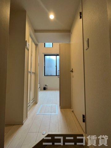 玄関　別号室イメージの為、現状を優先致します。