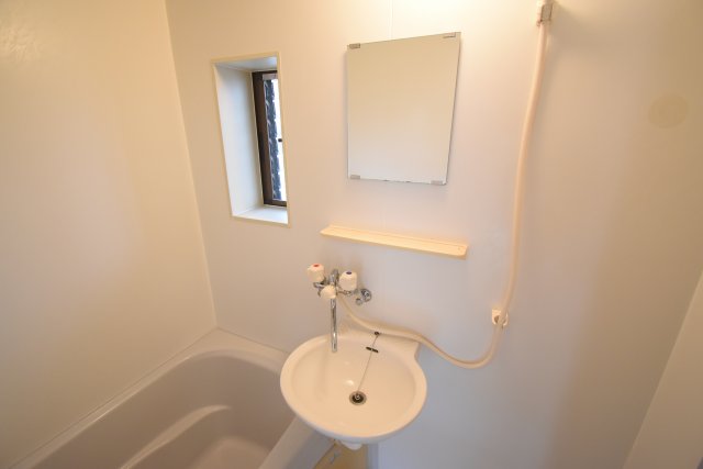 洗面設備　別部屋参考写真