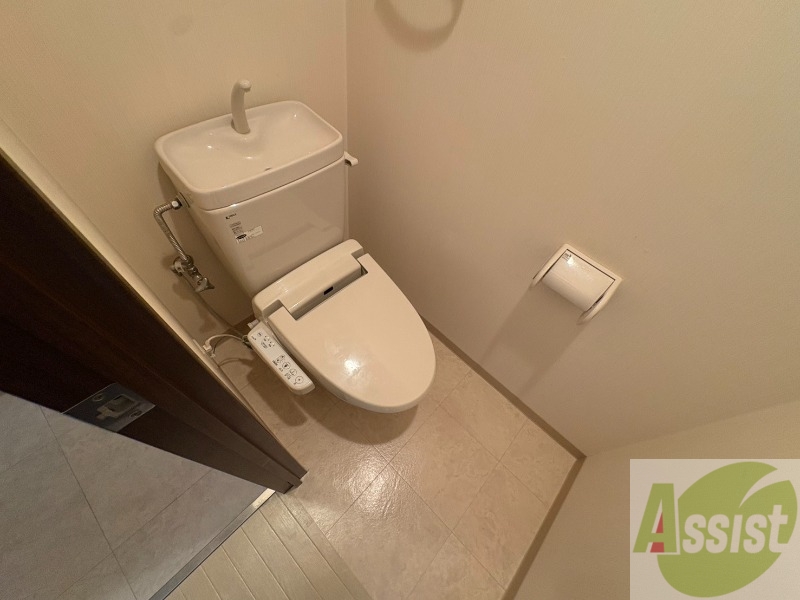 トイレ　トイレです。ウォシュレット付を探している方、おすすめです！