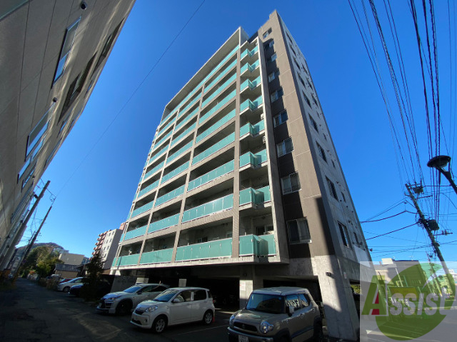 建物外観　札幌市中央区南９条西「ＢＬＯＣＫ　ＴＯＷＥＲ」