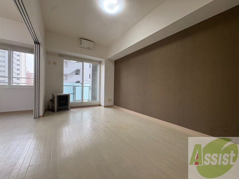 居室・リビング　広くてきれいなリビングです！快適に過ごせそうですね。