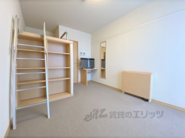 居室・リビング　洋室