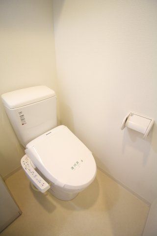 トイレ　（別タイプ参考写真）ガリシア王子神谷　北区神谷3