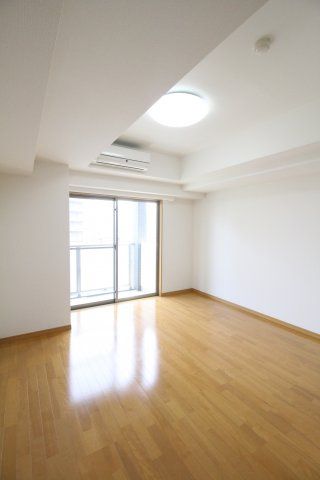 居室・リビング　（別タイプ参考写真）ガリシア王子神谷　北区神谷3