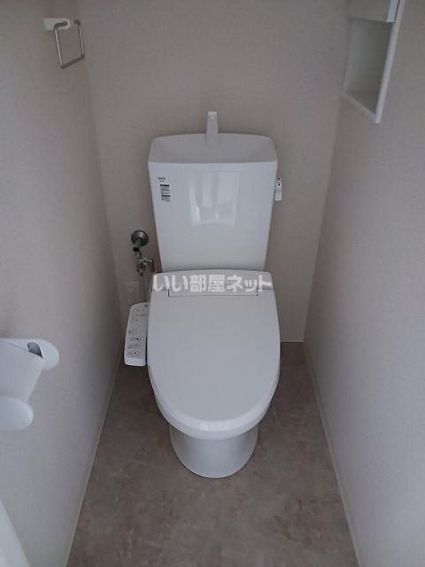 アラモファミリア杉崎町のトイレ写真