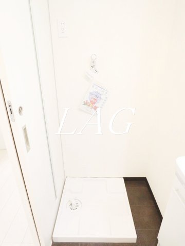 その他設備　室内洗濯置き場です。