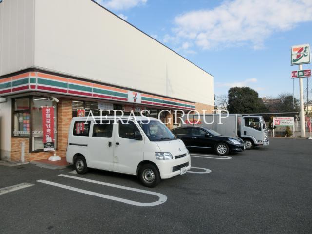 コンビニ　セブンイレブン足立東和2丁目店（コンビニ）まで122m