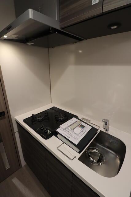 キッチン　同タイプ・別号室となります。?