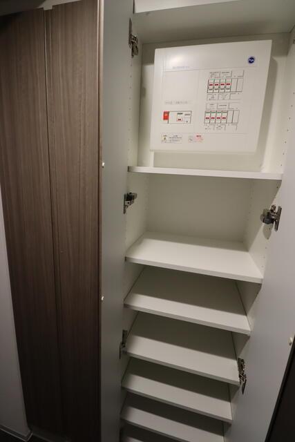 収納　同タイプ・別号室となります。?