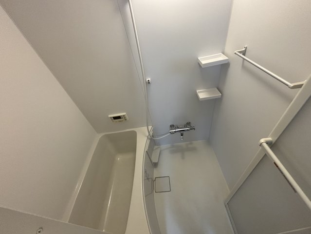 バス・シャワールーム　お風呂で日々の疲れを落としましょう