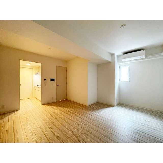 居室・リビング　?