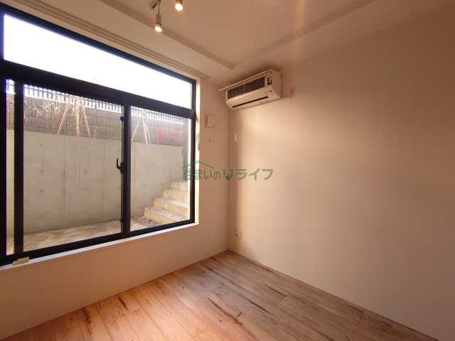 居室・リビング　別部屋参考写真