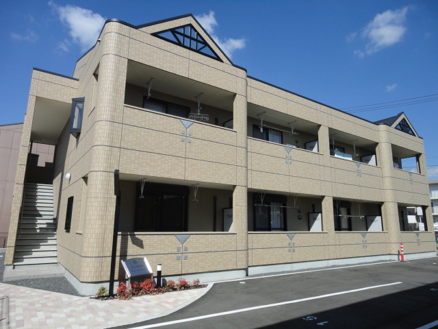 建物外観　外観写真（昼）