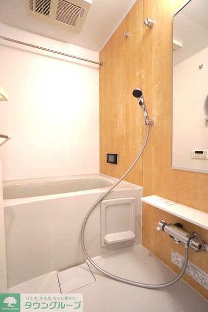 バス・シャワールーム　※写真は同タイプ住戸です。