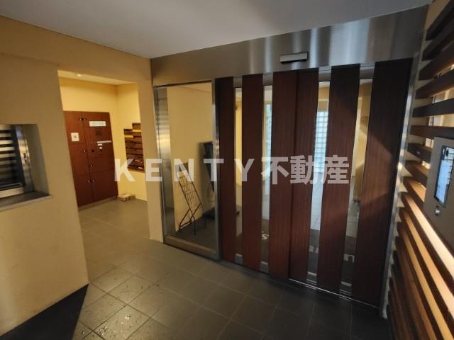 エントランス　毎日通るエントランスはこのようになっています