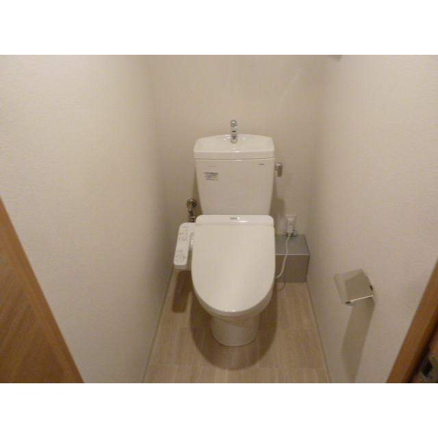 トイレ　ゆったりとした空間のトイレです