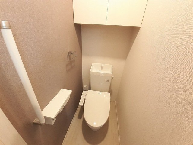 トイレ　トイレもきれいです