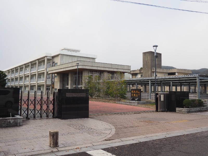 高校・高専　佐賀県立小城高校（高校・高専）まで927m