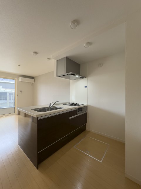 キッチン　同物件別号室の写真です。