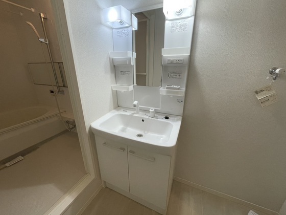 洗面設備　※別部屋の写真です