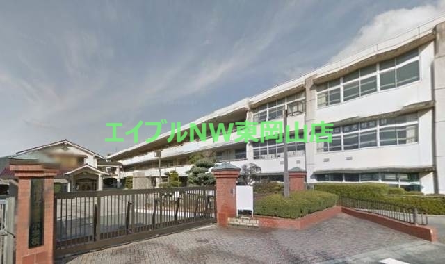 小学校　備前市立香登小学校（小学校）まで737m