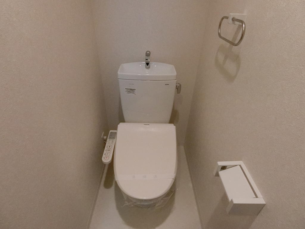 トイレ　ウォシュレット