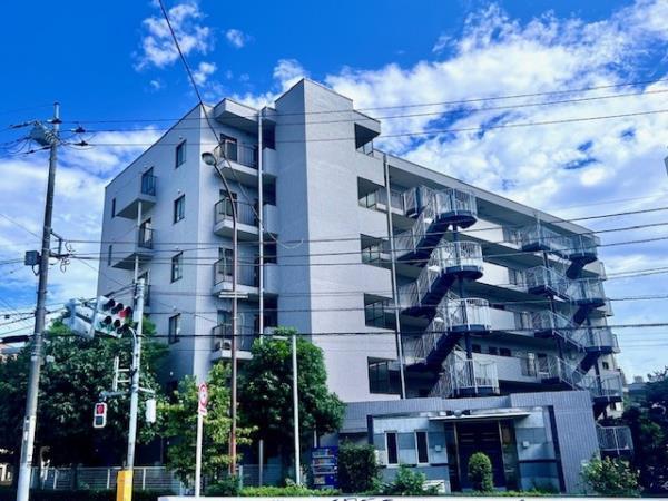 建物外観　?