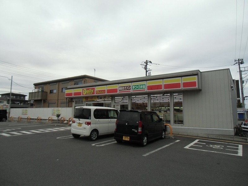 コンビニ　デイリーヤマザキ 八潮南川崎店（コンビニ）まで195m