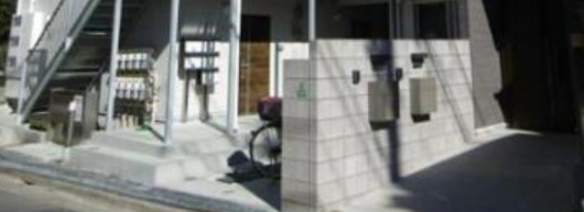 エントランス　練馬区小竹町１ Sazanka