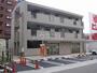 青山駅より徒歩1分 築13年2ヶ月 3階建の賃貸物件
