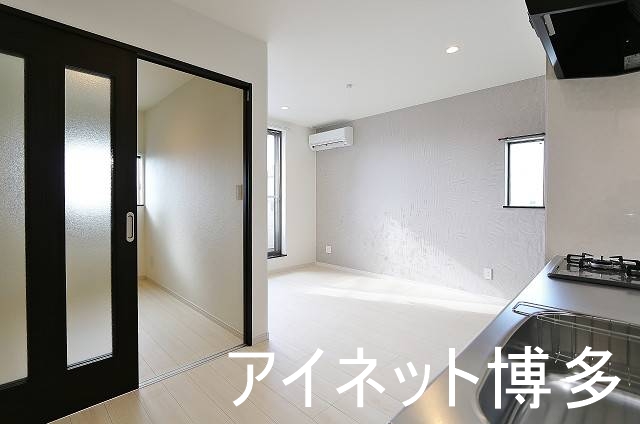 居室・リビング　家具の配置もしやすいオシャレなリビングですね