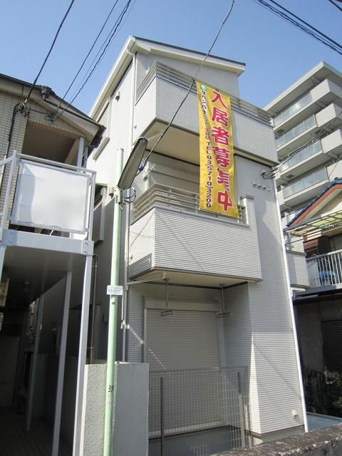 建物外観　★人気のハウスメーカー住友林業施工の1Ｋ★