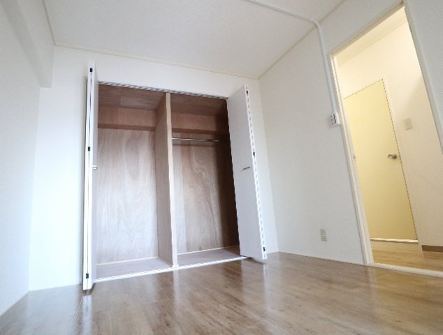 その他部屋・スペース　落ち着いて過ごせるお部屋なので、寝室にいかがでしょうか