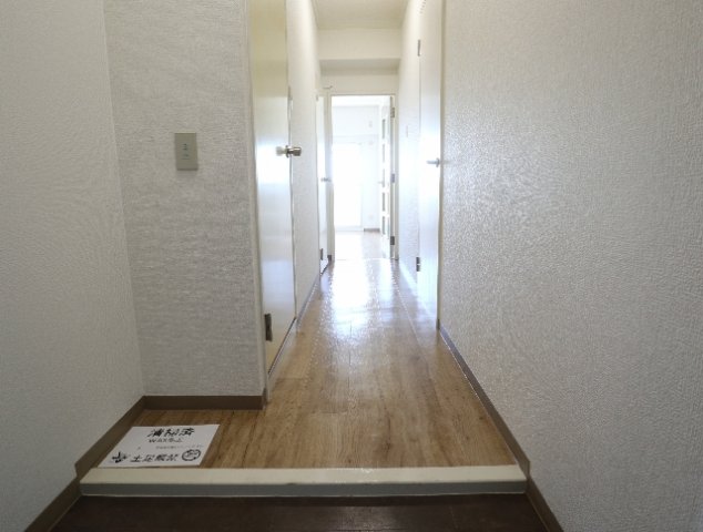 玄関　シンプルで使いやすい玄関です