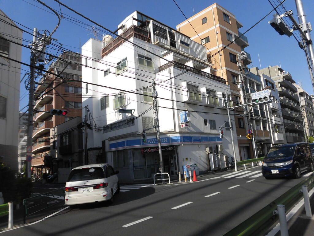 コンビニ　ローソン白金三光店（コンビニ）まで164m
